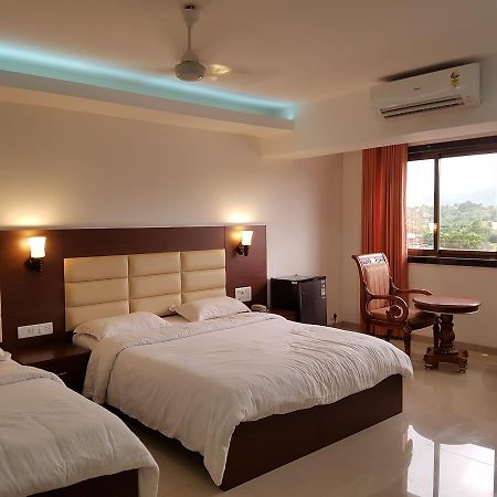 Khed  Bisu Hotel & Resorts المظهر الخارجي الصورة