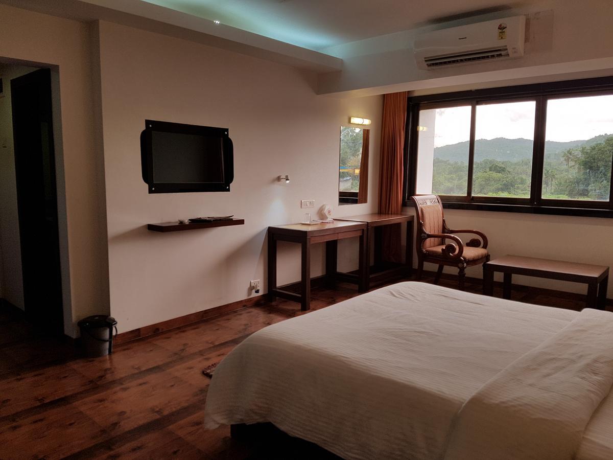 Khed  Bisu Hotel & Resorts المظهر الخارجي الصورة
